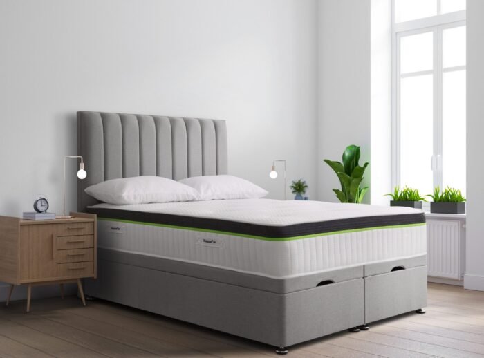 Modern,Scandinavian,Interior,Of,Bedroom,,wood,Bed,And,Bedside,Table