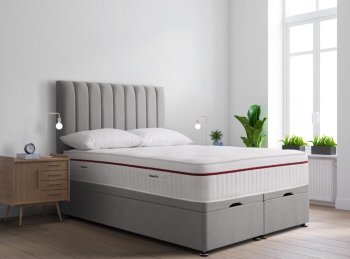 Modern,Scandinavian,Interior,Of,Bedroom,,wood,Bed,And,Bedside,Table