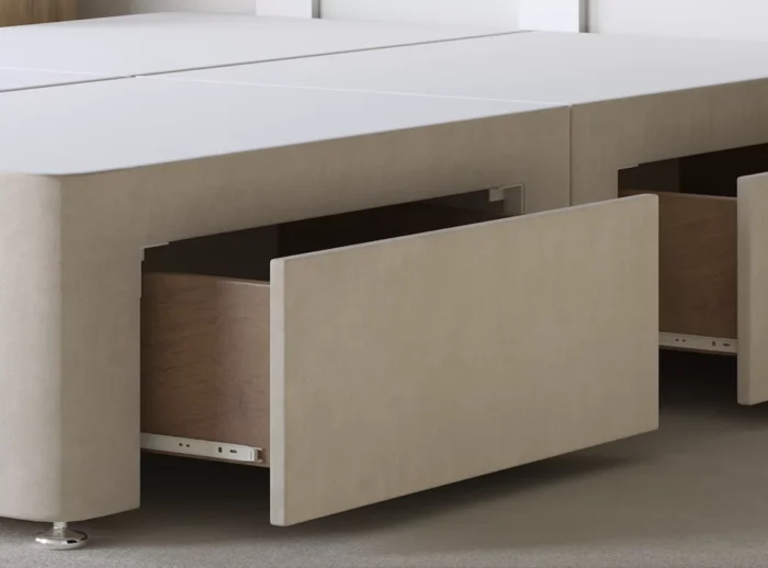 divan-base-split-in-four.png divan-base-split-in-four.png